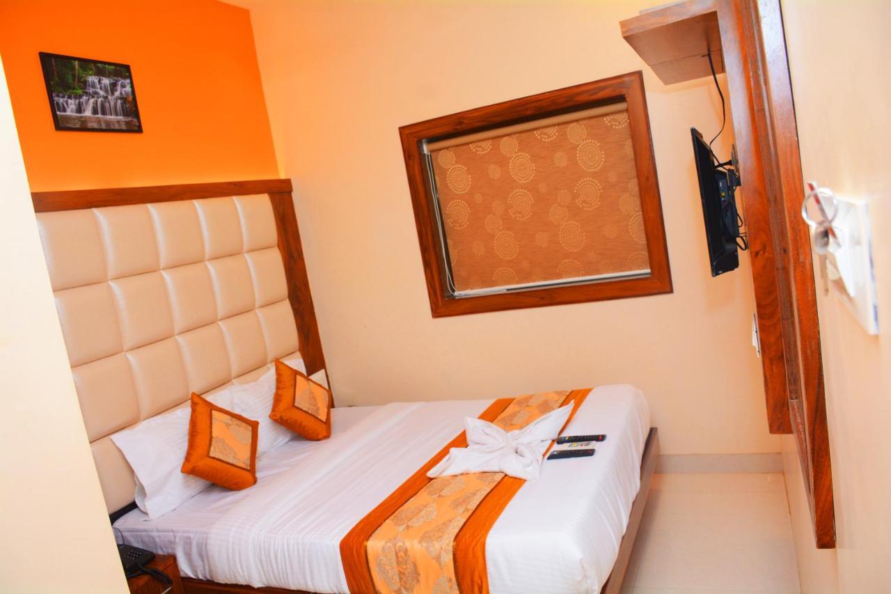 Hotel Nest N Rest - Bombaj Zewnętrze zdjęcie